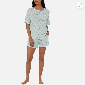 Disney Mickey Mouse Women's 2 Piece Short Sleeve Shirt & Short Pajama Set Size S